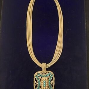 Antique Gold-tone Turquoise & Tan Beaded Pendant/ Necklace